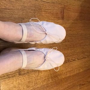 Capezio women’s ballet slipper